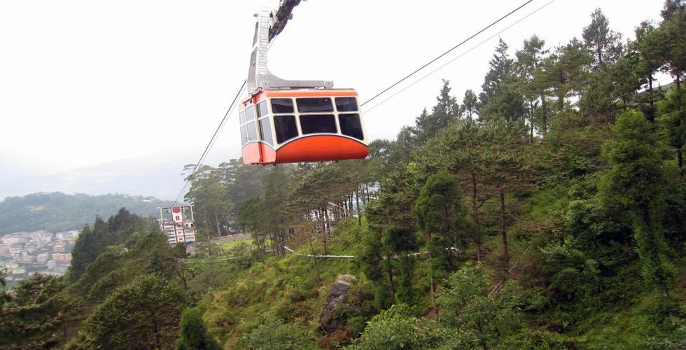 https://d3r8gwkgo0io6y.cloudfront.net/upload/Rope Way Ride02.jpg